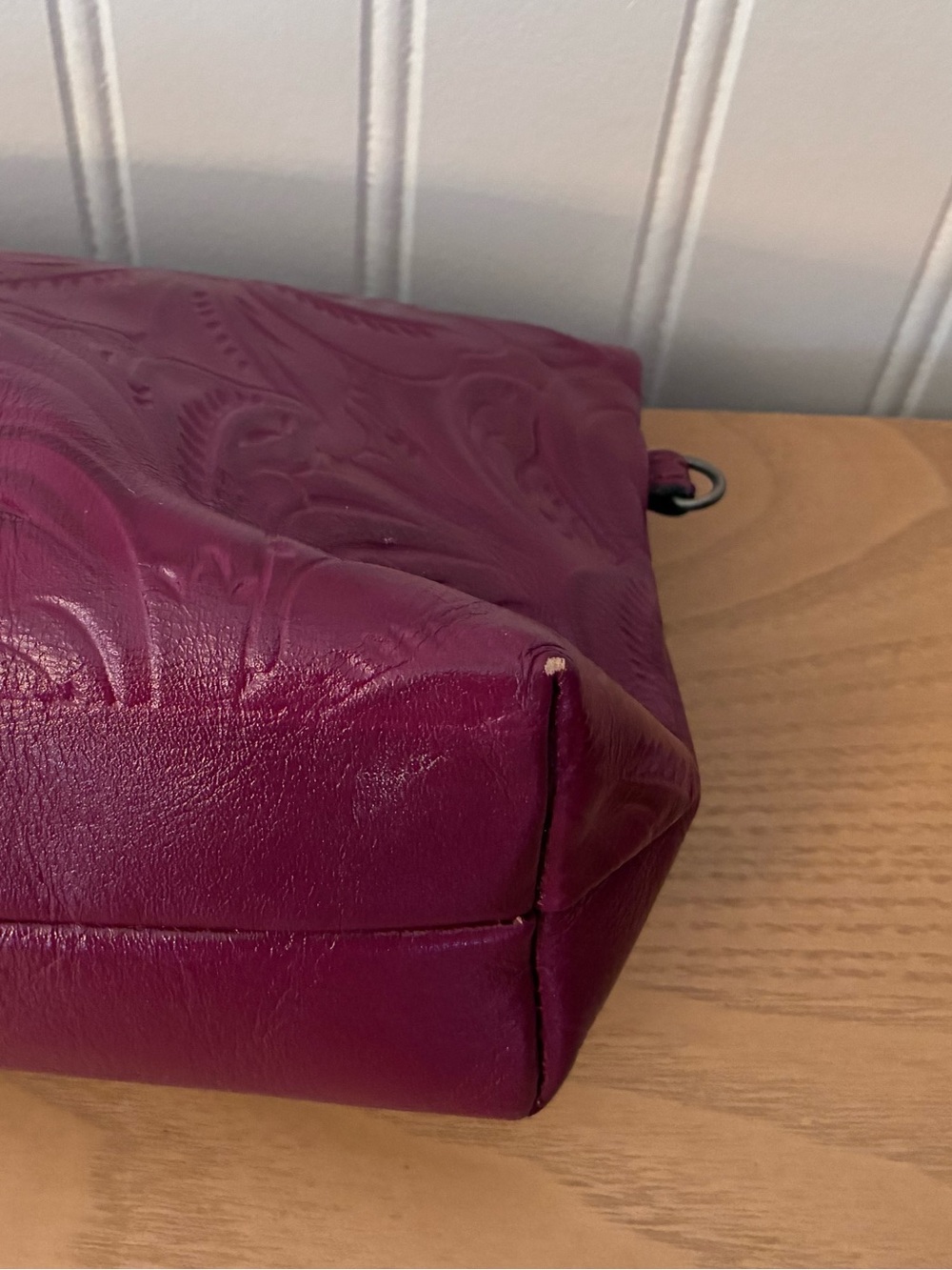 Patricia Nash Valerie fold-over wristlet in cranberry tooled leather - Picture 9 of 10